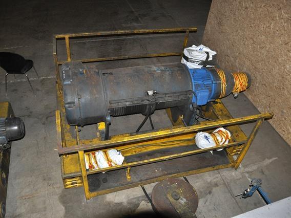 Demag 15 ton x 24 meter