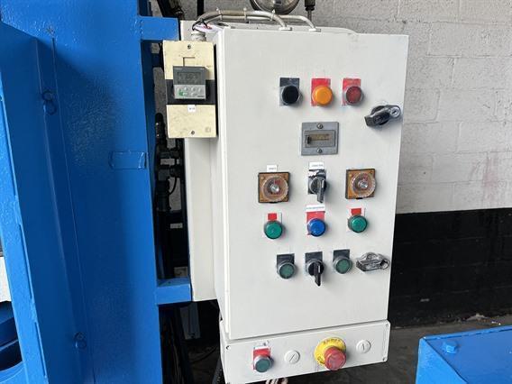 ZM 250 ton heated