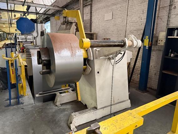 Pressix decoiling / straightening / excentric press