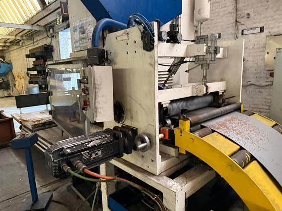 Pressix decoiling / straightening / excentric press