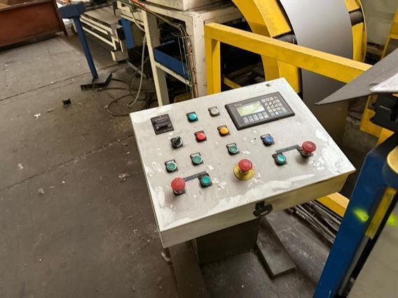 Pressix decoiling / straightening / excentric press