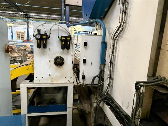 Pressix decoiling / straightening / excentric press