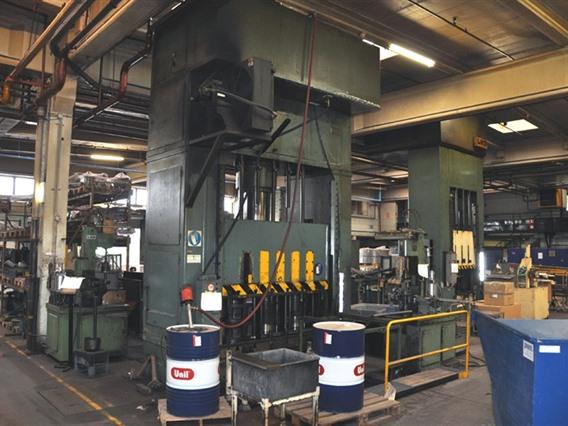 Soenen 400 Ton + 160 ton