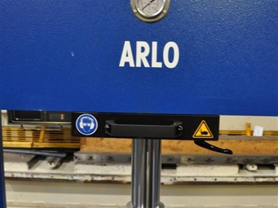 Arlo 100 T / 1000 Vario
